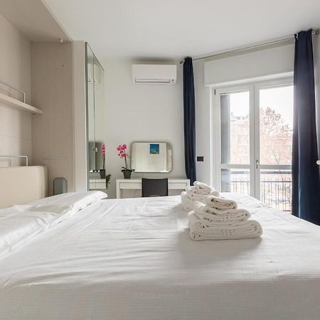 Bnbutler - Largo Promessi Sposi - Moderno E Confortevole Milan Bagian luar foto