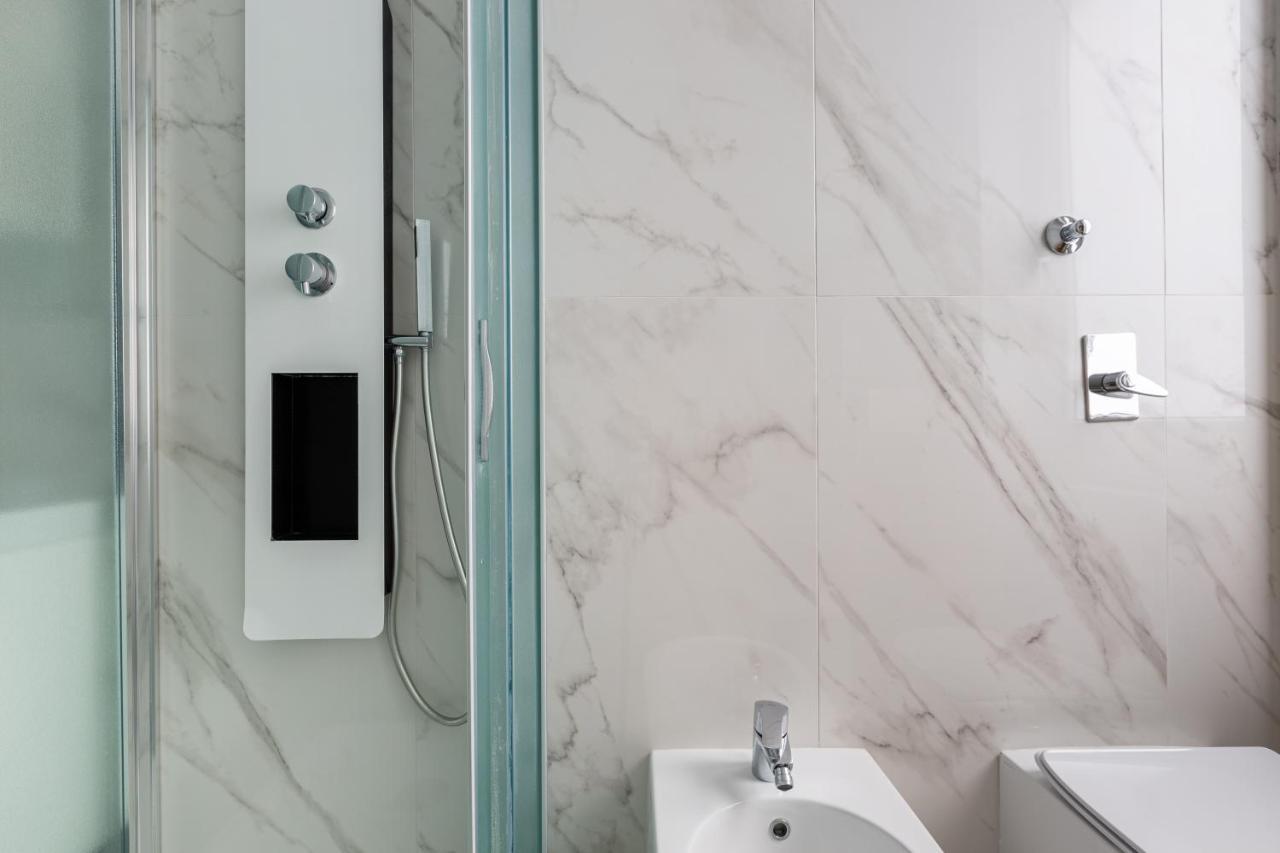 Bnbutler - Largo Promessi Sposi - Moderno E Confortevole Milan Bagian luar foto